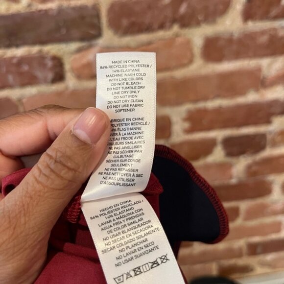 Rhone Swift Short 4 inch Lined Size XL Firelight Athletic - Picture 8 of 10